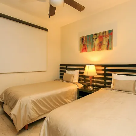 Estudio Con Alberca By Project 4 Life
